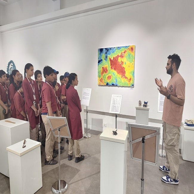 Middle School visits Museum of Memories