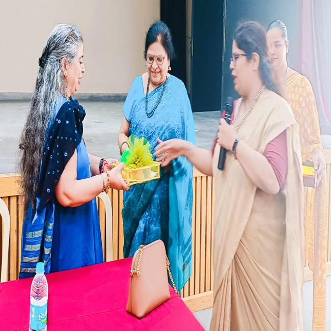 Teacher workshop on Interdisciplinary Approach through Projects