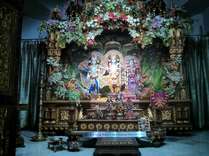 Class III Excursion to a Temple and a Gurudwara