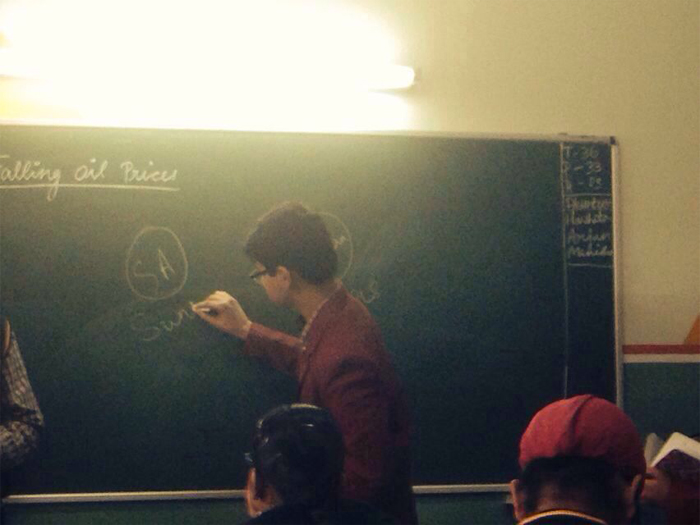 Discussion On Falling Oil Prices- class 9.
