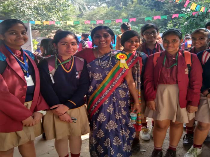 Classes 5 and 8 visit Bookaroo