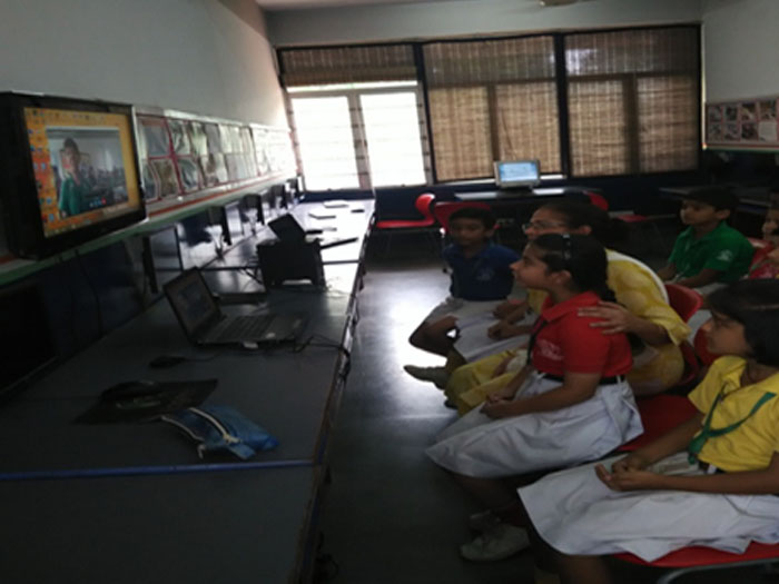 Learning by exchange on Skype