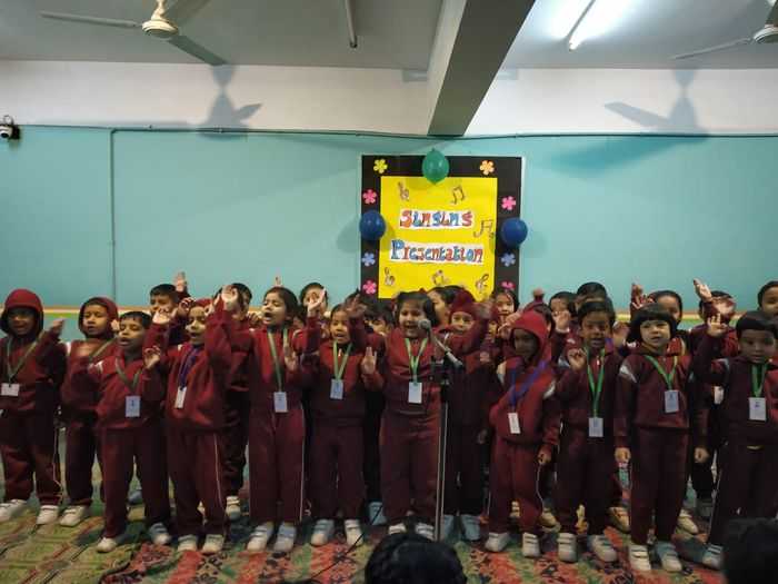 English Singing presentation in Pre primary