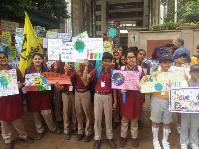 TIS stages Protest for Climate Change