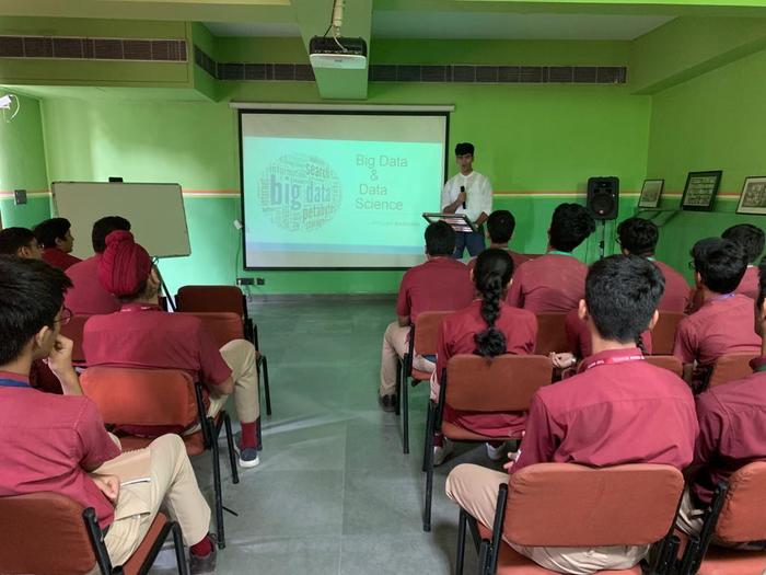 Talk on Big Data, Data Science for CS students 