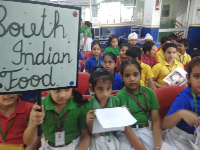 Class 3B Skype classroom with peers in Vietnam