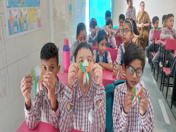 Citizenship Programme initiative: Art Workshop at neighbourhood municipal school