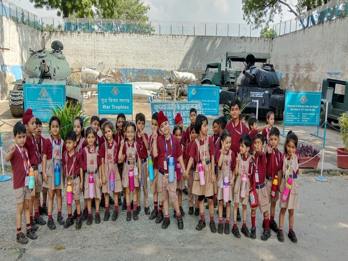 Pre primary visits the Airforce Museum 